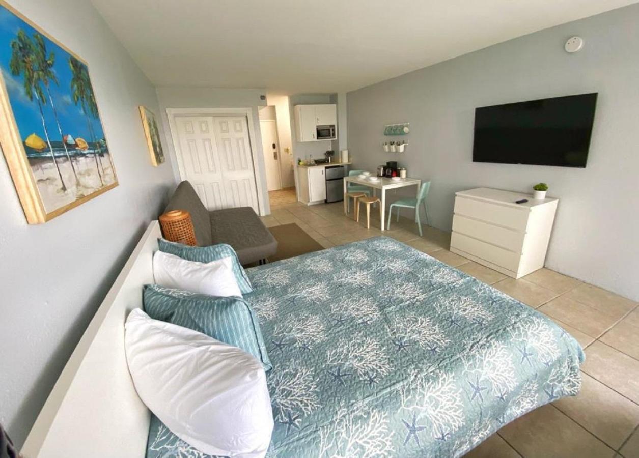Castaways Resort Studios Daytona Beach Buitenkant foto