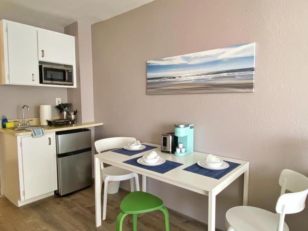 Castaways Resort Studios Daytona Beach Buitenkant foto